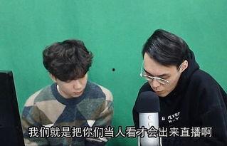 保镖委屈吃瓜视频大全,揭秘委屈吃瓜视频背后的感人故事